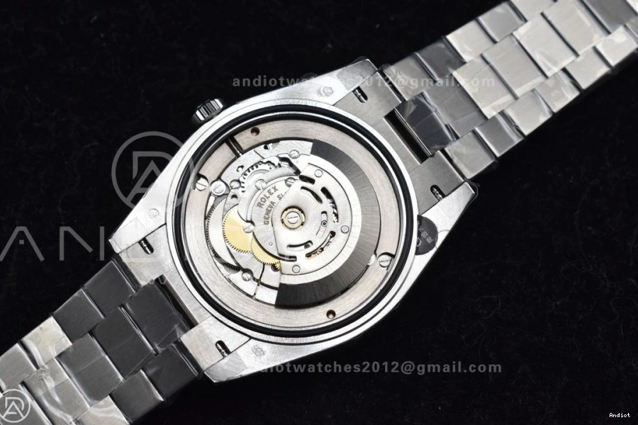 Gain A President DayDate 40 Crystal Bracelet 720 Unique On Dial Weight SS Blue Iced GSF 0709